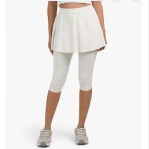 SPANX Active Booty Boost Skirt Around Knee Legging NWT